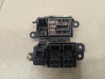 Блок управления зеркалами Nissan Juke f15 2011 MR16DDT