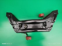 Подрамник передний VOLKSWAGEN Polo Mk4 2003 BBY 1.4