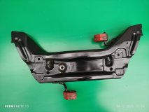 Подрамник передний VOLKSWAGEN Polo Mk4 2003 BBY 1.4