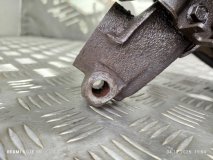 Поворотный кулак со ступицей левый передний VOLKSWAGEN Polo Mk4 2003 BBY 1.4