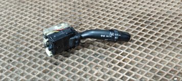 Подрулевой переключатель поворотников Toyota Granvia VCH10W 5VZFE
