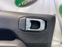 Обивка двери левая задняя Jeep Wrangler JLUS74 2020 EC1 - 2.0L