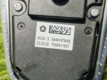 Кнопки управления на руле Jeep Wrangler JL 2024 EC1