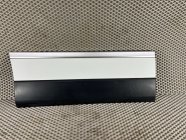 Молдинг двери правый задний Land Rover Range Rover L405 2015 4.4D