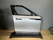 Дверь правая Land Rover Range Rover Velar L560 2018 306PS Дверь правая Land Rover Range Rover Velar L560 2018 306PS