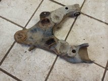 Рычаг левый передний Lexus LX470 1998-2007