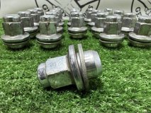 Гайка колесная Toyota Land Cruiser Cygnus UZJ100 1999 2UZ Гайка колесная Toyota Land Cruiser Cygnus UZJ100 1999 2UZ