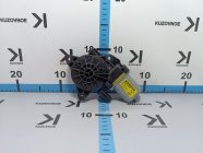 Моторчик Стеклоподъемника правый передний Kia Sportage 2017 QL D4HA