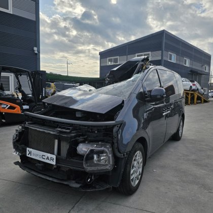 Hyundai Staria 2023