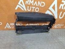 Воздуховод радиатора Porsche Macan 95b 2014-нв