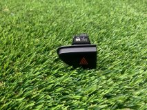 Кнопка аварийной сигнализации Renault Kaptur 2019 1.6 H4MD429