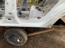 Порог кузова левый Renault Kaptur 2019 1.6 H4MD429