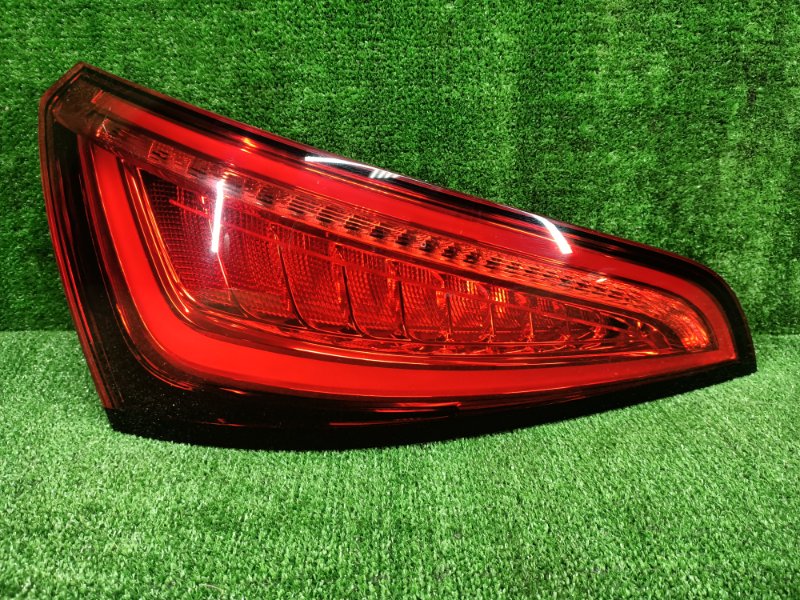 Фонарь задний левый Audi Q5 8R (б/у)