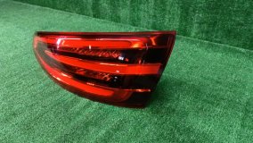 Фонарь задний правый Audi Q3 8U