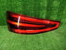 Фонарь задний левый Audi Q3 8U