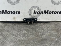 Петля двери багажника правая Toyota Land Cruiser UZJ100 2007