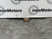 Петля двери багажника правая Toyota Land Cruiser UZJ100 2007