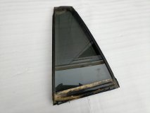 Стекло двери левое заднее TOYOTA COROLLA CROSS ZSG10 09.2021 - Н.В Стекло двери левое заднее TOYOTA COROLLA CROSS ZSG10 09.2021 - Н.В