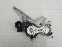 Стеклоподъемник левый задний TOYOTA COROLLA CROSS ZSG10 09.2021 - Н.В Стеклоподъемник левый задний TOYOTA COROLLA CROSS ZSG10 09.2021 - Н.В