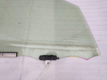 Стекло двери правое переднее TOYOTA COROLLA CROSS ZSG10 09.2021 - Н.В Стекло двери правое переднее TOYOTA COROLLA CROSS ZSG10 09.2021 - Н.В