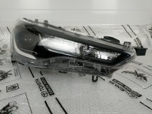 Фара правая передняя TOYOTA COROLLA CROSS ZSG10 09.2021 - Н.В Фара правая передняя TOYOTA COROLLA CROSS ZSG10 09.2021 - Н.В