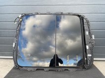 Панорамная крыша Audi E-Tron 2023