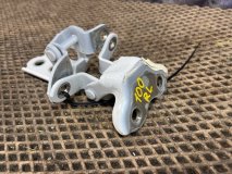 Петли двери левые задние Toyota Harrier MHU38 2012 ПРОБЕГ 37т 3MZ-FE