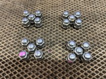 Гайки колесные Suzuki Escudo TDA4W 2012 ПРОБЕГ 27т J24B