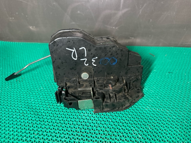 Замок двери BMW 5-Series E60 N52B25A 2009 задн. лев. (б/у)