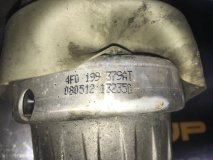 Подушка двигателя левая передняя Audi A6 C6 BKH