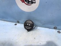 Крышка бензобака задняя Hyundai Solaris СЕДАН 2010-2017 G4FA Крышка бензобака задняя Hyundai Solaris СЕДАН 2010-2017 G4FA