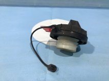 Крышка бензобака передняя Kia Rio FB 2017 G4FG Крышка бензобака передняя Kia Rio FB 2017 G4FG