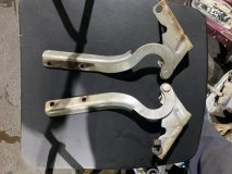 Петли капота передние Hafei Brio Петли капота передние Hafei Brio