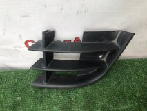 Решетка в бампер левая передняя Skoda Fabia 5J