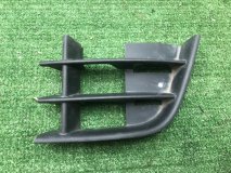 Решетка в бампер левая передняя Skoda Fabia 5J