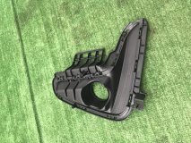 Рамка ПТФ правая передняя Kia Rio 2017-2020