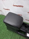 Консоль подлокотника Suzuki Grand Vitara TD54W 2006 J20A