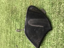 Заглушка буксировочного крюка передняя