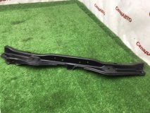 Планка радиатора Suzuki SX4