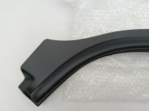 Уплотнитель двери левый задний Toyota Land Cruiser 300 2021-2025