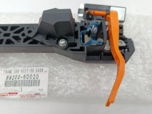 Кронштейн ручки двери правый задний Lexus LX 570 2015-2022