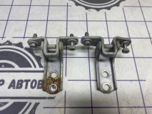 Петля двери правая передняя Mitsubishi Lancer CS3 2007 4G18