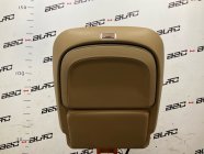 Столик Lixiang L9