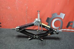 Домкрат AUDI A4 8K2 2008 CAGA