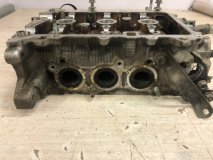 Головка блока цилиндров Toyota Vitz XP90 2005-2010 1KRFE Головка блока цилиндров Toyota Vitz XP90 2005-2010 1KRFE