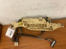 Блок предохранителей TOYOTA LAND CRUISER 100 1998-2007