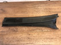 Жабо дворников левое TOYOTA LAND CRUISER 100 1998 - 2007