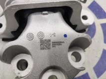 Опора двигателя левая Omoda C5 2021