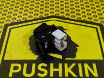 Кнопка стеклоподъемника правая задняя Toyota Camry XV30 2004 2AZFE