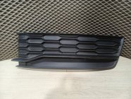 Заглушка ПТФ левая передняя Skoda Rapid 1 2013-2020